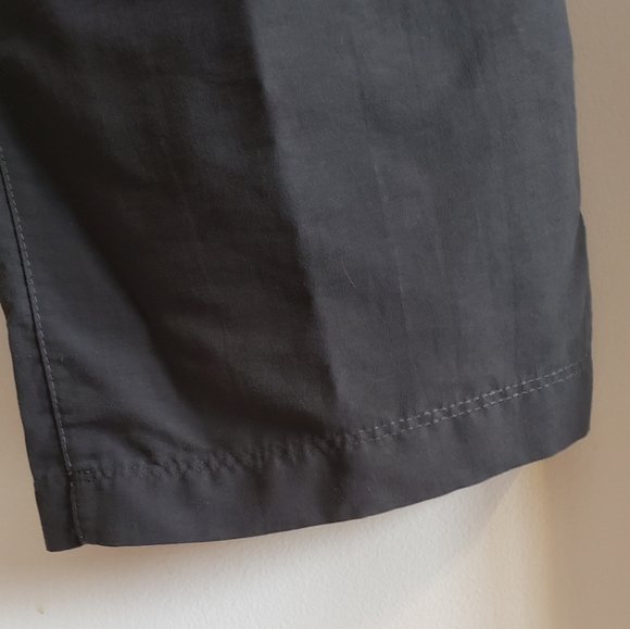 The North Face Convertable Pants To Shorts Grey Cargo Woman Size 6 EUC - Picture 13 of 16